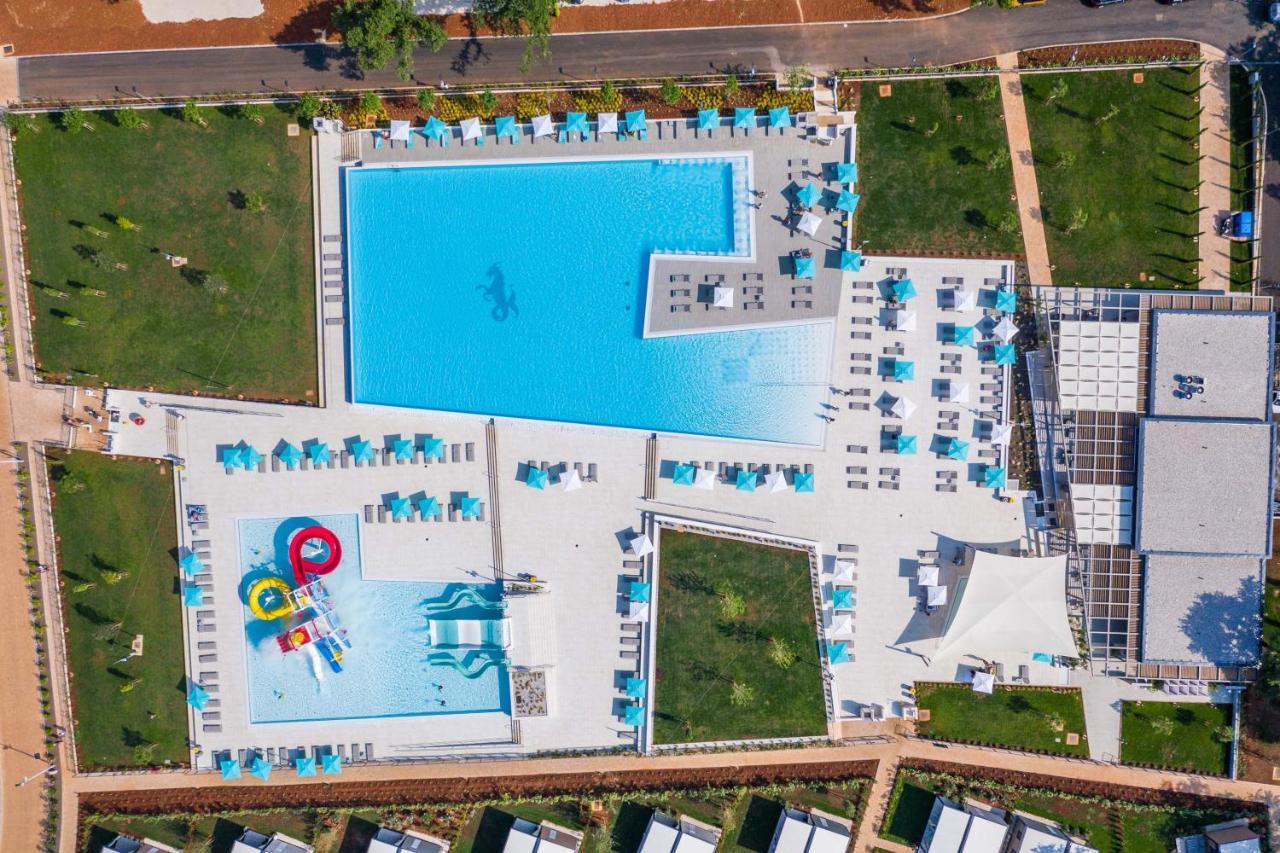 Mobile Homes Premium Vista Mare Park Umag By Camp4You Buitenkant foto