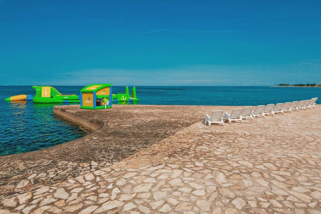Mobile Homes Premium Vista Mare Park Umag By Camp4You Buitenkant foto