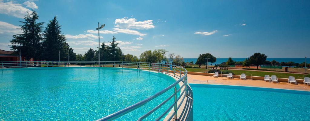Mobile Homes Premium Vista Mare Park Umag By Camp4You Buitenkant foto