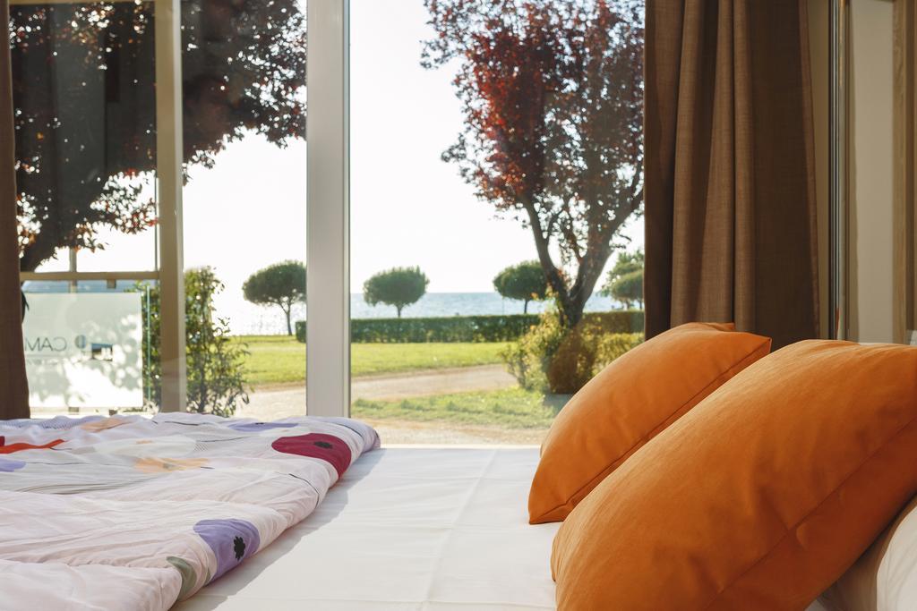 Mobile Homes Premium Vista Mare Park Umag By Camp4You Buitenkant foto
